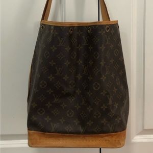 Vintage LOUIS VUITTON Noe Monogram Shoulder bucket Bag